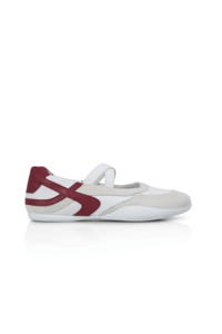 Commonplace: Commonplace Essentials - Sporty Ballet Ivory/Burgundy