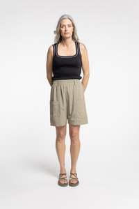 New Lands - Excellent Shorts Taupe