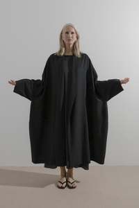 James Brown - Throw Coat Wool Crepe Black
