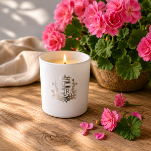 Floral Scented Candles: Rose Geranium Soy Candle