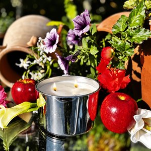 Floral Scented Candles: Garden Of Eden Soy Candle