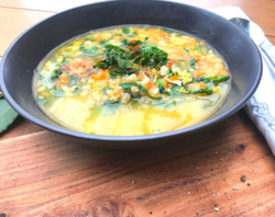 Soups: CHICKEN, VEGGIE & BARLEY SOUP /  NO BARLEY OPTION - 1ltr