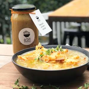 FRENCH ONION SOUP -700ml w/ chicken bone broth