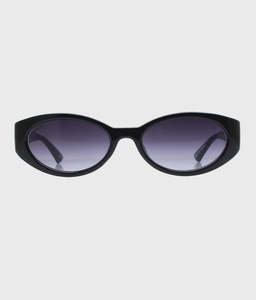 Sunglasses: DEEP IN VOGUE- Black