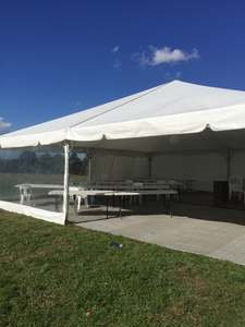 Marquees: 10x10 Clipframe Marquee (incl. white walls)