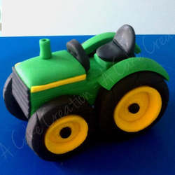 Fondant Cake Toppers: Fondant Vehicle Cake Topper