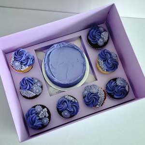 Cupcakes: Bento Cake and 8 Cupcake Box