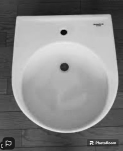 Ceramic Hand Basin: Matrix Circular Basin (43cm) Vitra
