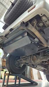 Fuel Tank Guard: Toyota Prado 90 series SWB 1996-2002 Fuel Tank Bash Plate