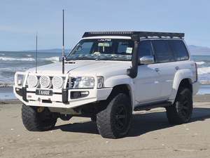 Nissan: Nissan Patrol Y61 GU Roof Rack