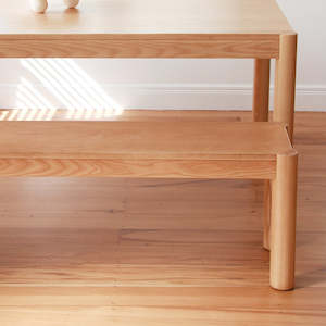 Seating: William Oak Bench Seat