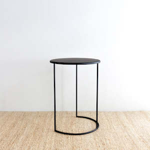 Bedroom Furniture: Elijah Table