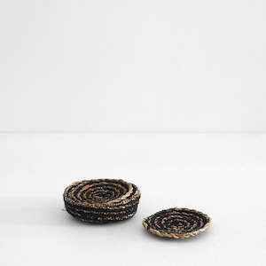 Gifts For Them: Coasters Set of 4 Round - Black 