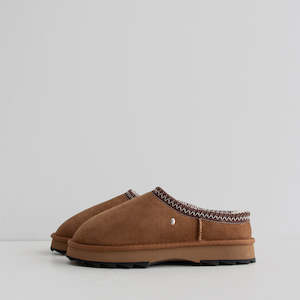 Emu: Sharky Scuff - Chestnut