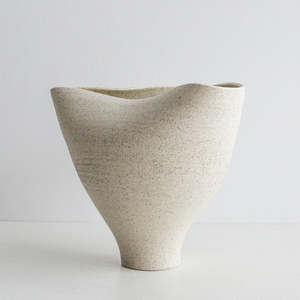 New Zealand Design 1: Author Ceramics Marlowe Vase