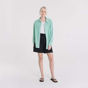 Tayla Relaxed Short - Black