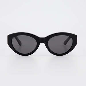 Eyewear: Felina Sunglasses - Black