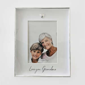 Grandparents: Silver frame W/ Heart - Grandma