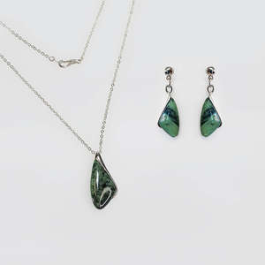 Jewellery Sets: NZ Pounamu - 'Carved' Gift Set - Save 15%