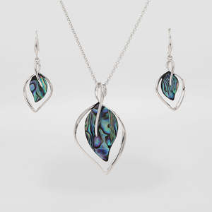 Jewellery Sets: Paua Leaf Necklace Set