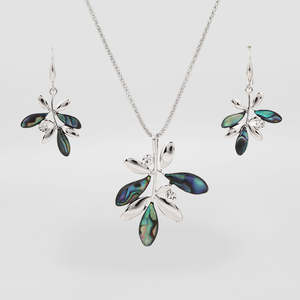 Jewellery Sets: Paua Leaves Necklace Set