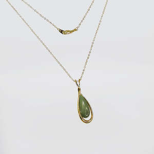 Necklaces: NZ Pounamu Pendant - 'Rounded'
