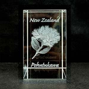 Crystal Glass: Crystal Paperweight - Pohutukawa