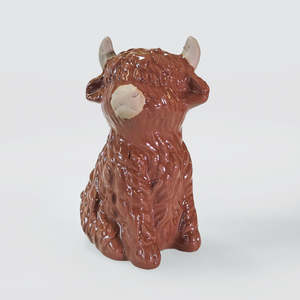 Figurines Sculptures: Ceramic Highland Cow Figurine