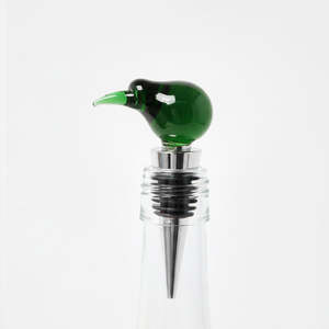 Wine Accessories: Bottle Stopper - Green Kiwi