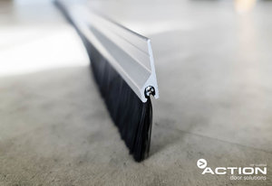 Products: 25mm Bird Brush – Light Duty (H Mould)