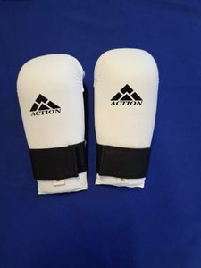 Products: Mitts TKD-Karate PU White · Action Martial Arts Supplies Ltd