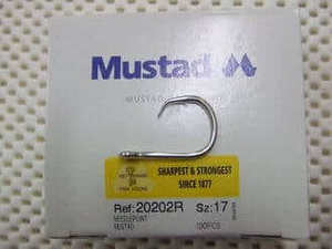 Mustad #17R x 100pc