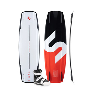 Wakeboards: Slingshot - P.O.P 138 Wakeboard Bundle