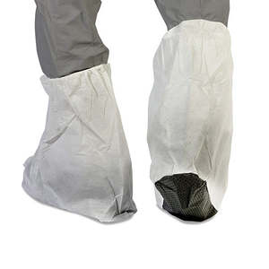 Boot Shoe Covers: Esko Titan Grip Sole Boot Cover: Pack/25