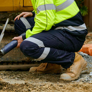 Workwear Uniform: Bisley Taped Stretch Cotton Drill Cargo Pants