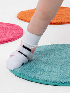 Socks: Seamless Kids Surestep socks - Crew length