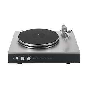 Turntables: Luxman PD-151 MKII Turntable