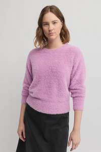 Womens Wear: HEARTH KNIT