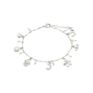 Jewellery: Dainty Charm Bracelet