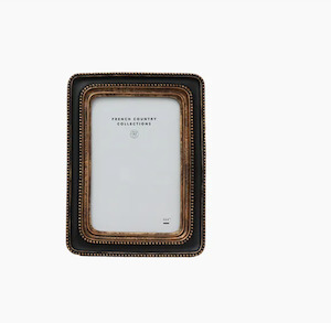 Home Decor: Beaded Frame Black