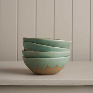 Robert Gordon: Bowls - Moss Scallop