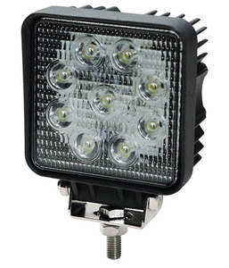 Products: Ecco 1350 Lumen LED Flood Beam