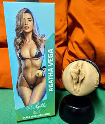 Sex Toys For Him: KIIro Feel Agatha Vega
