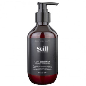 Still Botanicals Juniper + Kawakawa Conditioner