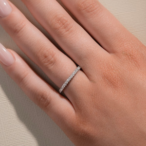 Womens Wedding Bands: Mini Honeycomb Diamond Ring