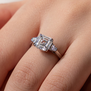 All Engagement Rings: Asscher and Trapezoide Diamond Trilogy Engagement Ring