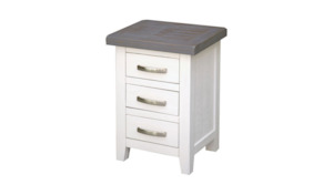 Bedsides: Sylvie Bedside