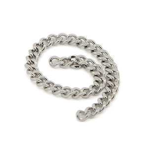 Stringing Material: 304 Stainless Steel Twist Curb Chain 3mm