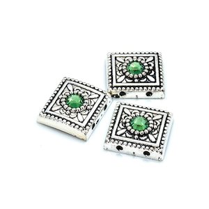 Spacer Bead with Swarovski Square 13mm x 13mm