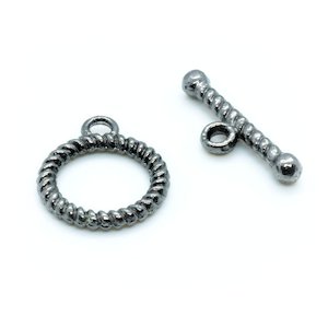Clasps: Toggle Clasp Twisted 18mm